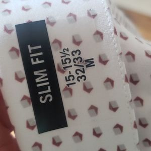 BNWT Van Heusen Medium Shirt